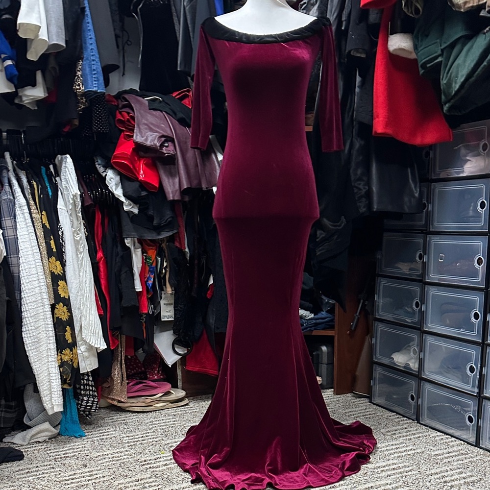 Norma Kamali Velvet 3/4 Sleeve Dress in Deep Burgundy